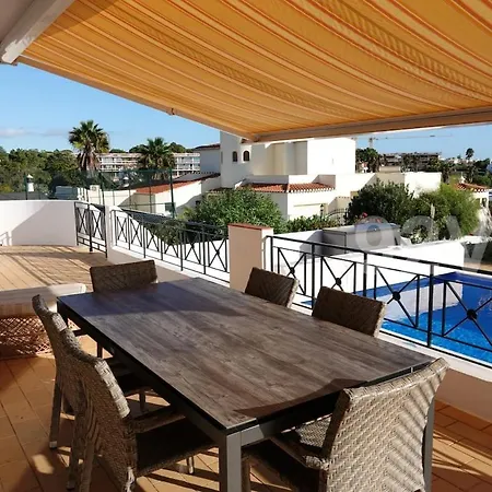 Holiday home Lovely In